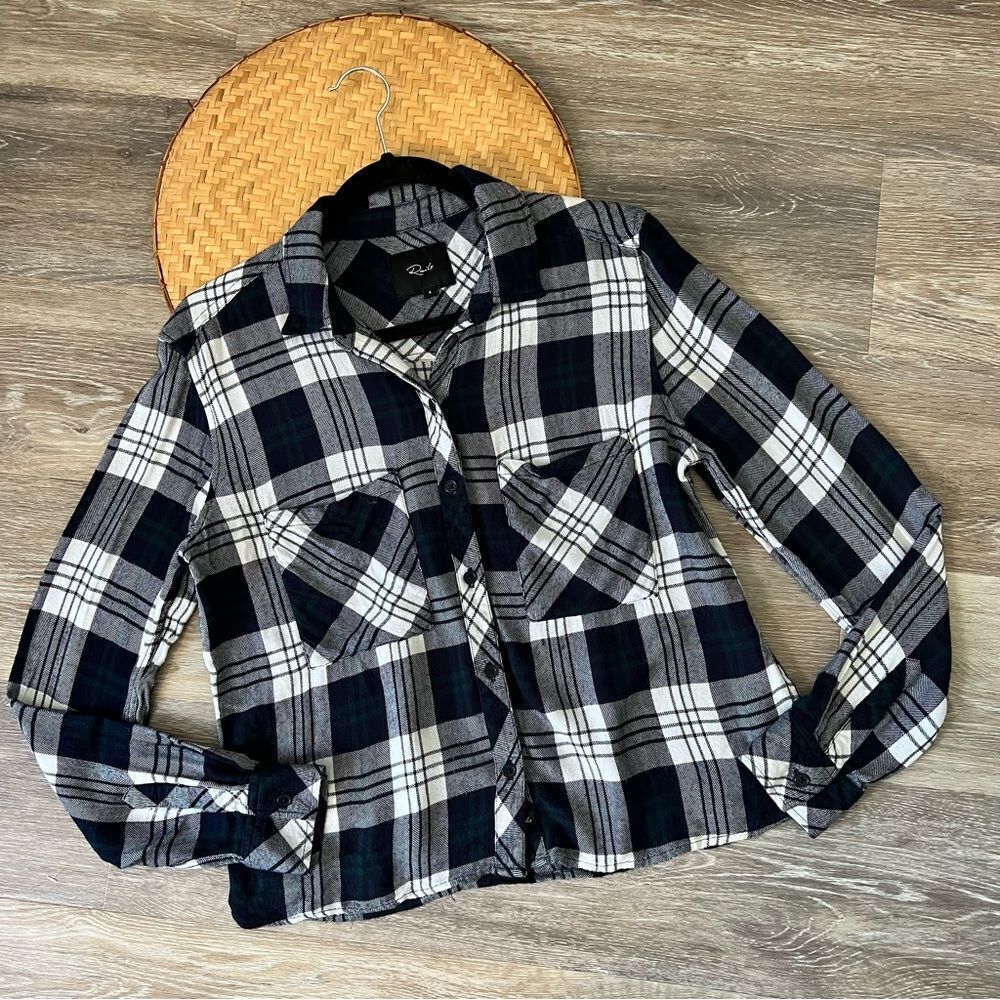 Rails Dylan Shirt in white navy Forrest plaid flannel button down - Picture 2 of 8